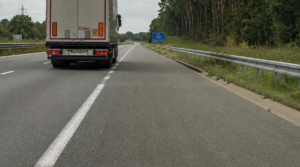 Hoeveel uren mag een vrachtwagenchauffeur rijden